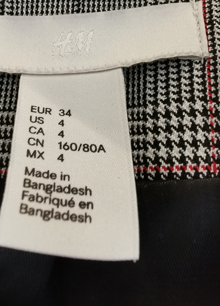blazer - Picture 2 of 4